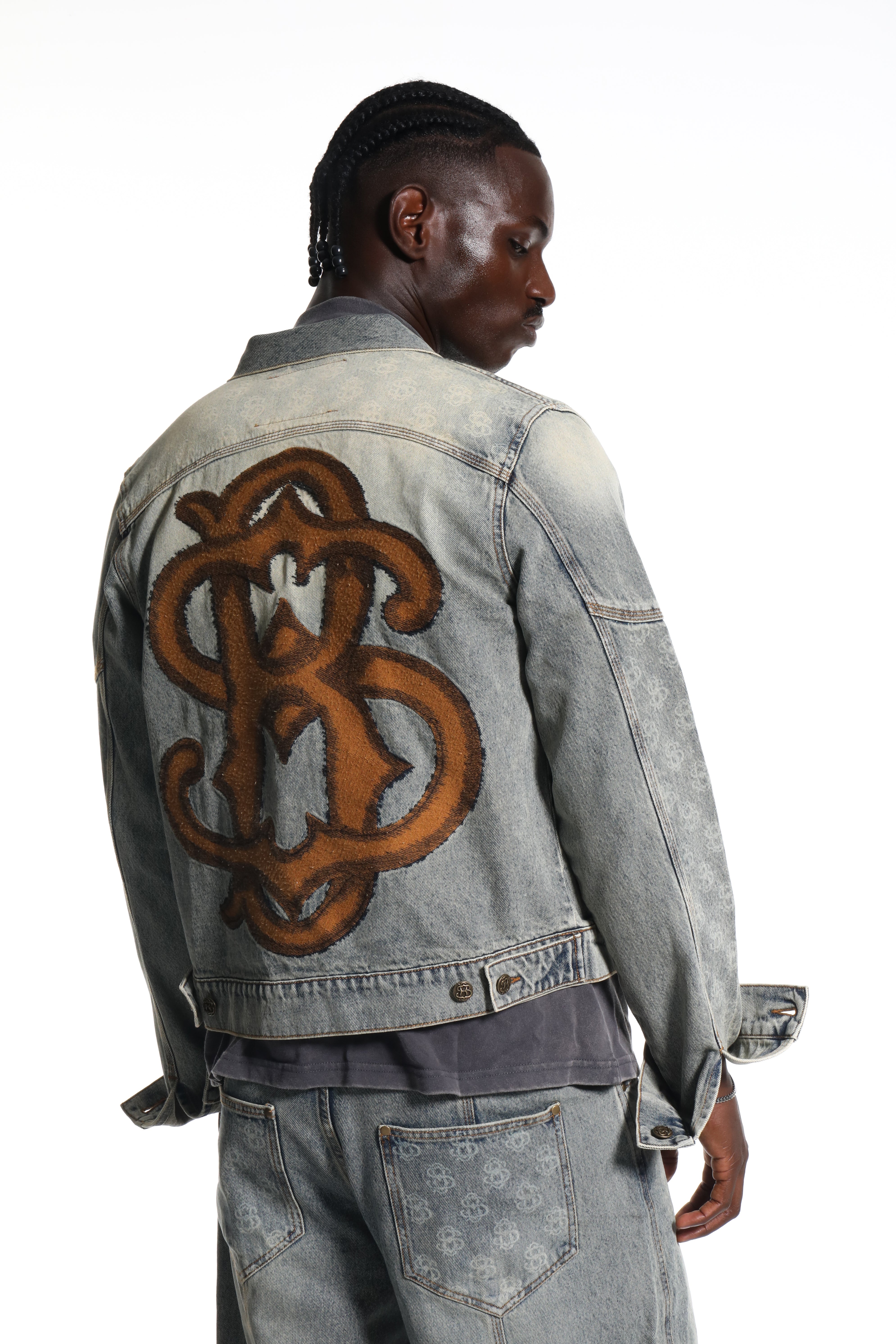 SANDWASH DENIM JACKET